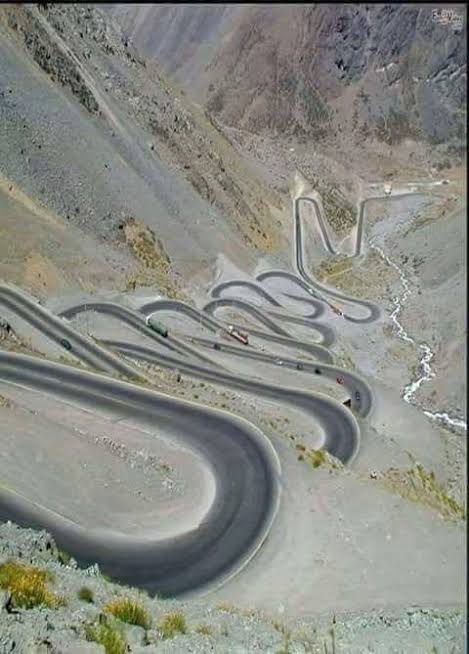 Gata loops road, Ladakh